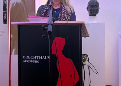 Dr. Ingvild Richardsen (Kuratorin)